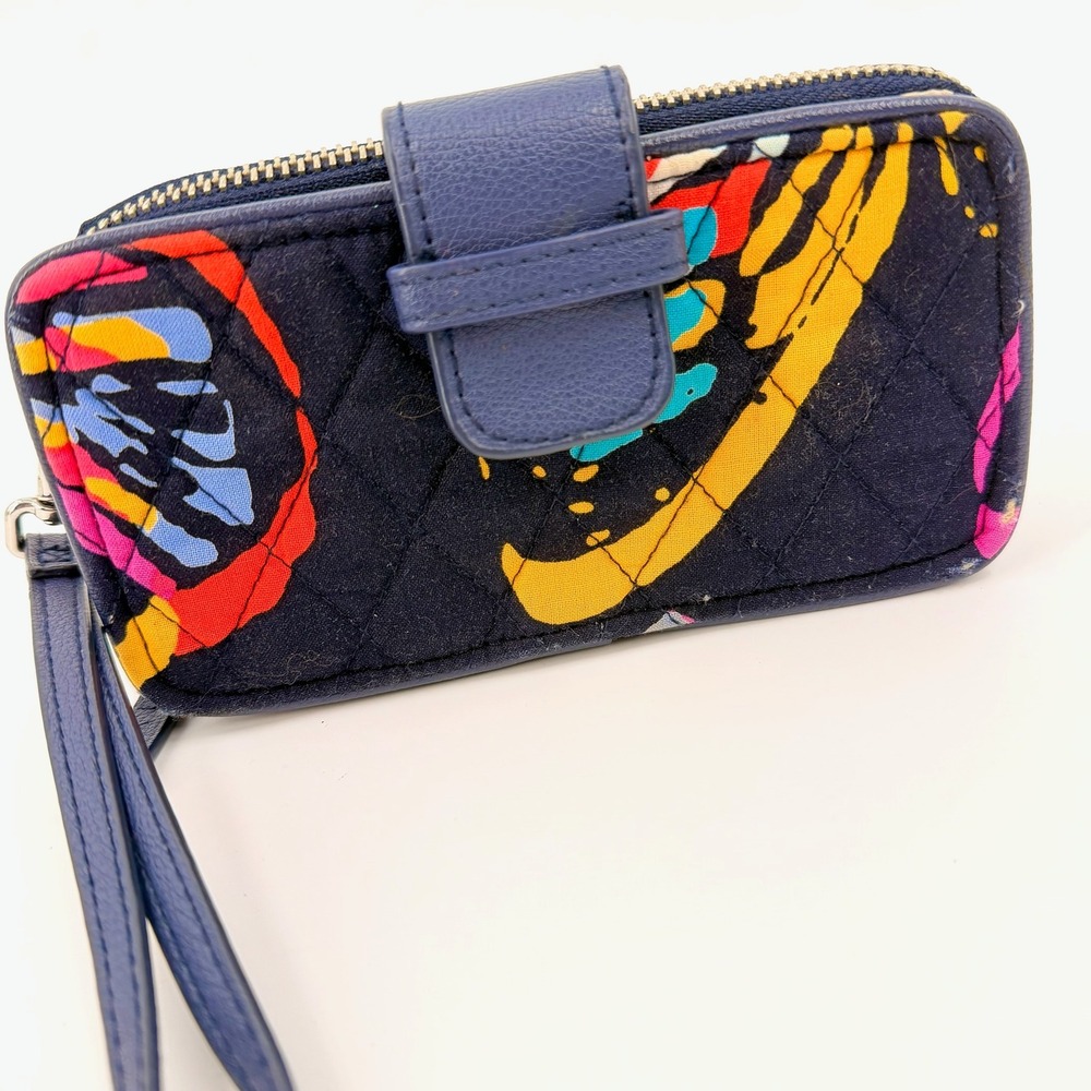 Vera Bradley Smartphone Wristlet Womens OS Navy Floral Quilted RFID Excellent